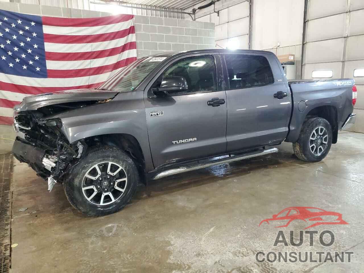 TOYOTA TUNDRA 2016 - 5TFDW5F13GX558746