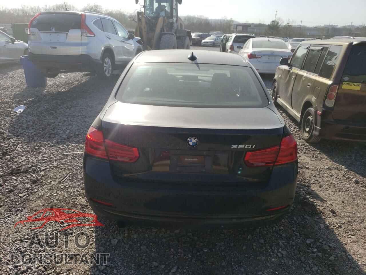 BMW 3 SERIES 2016 - WBA8E1G59GNU11418