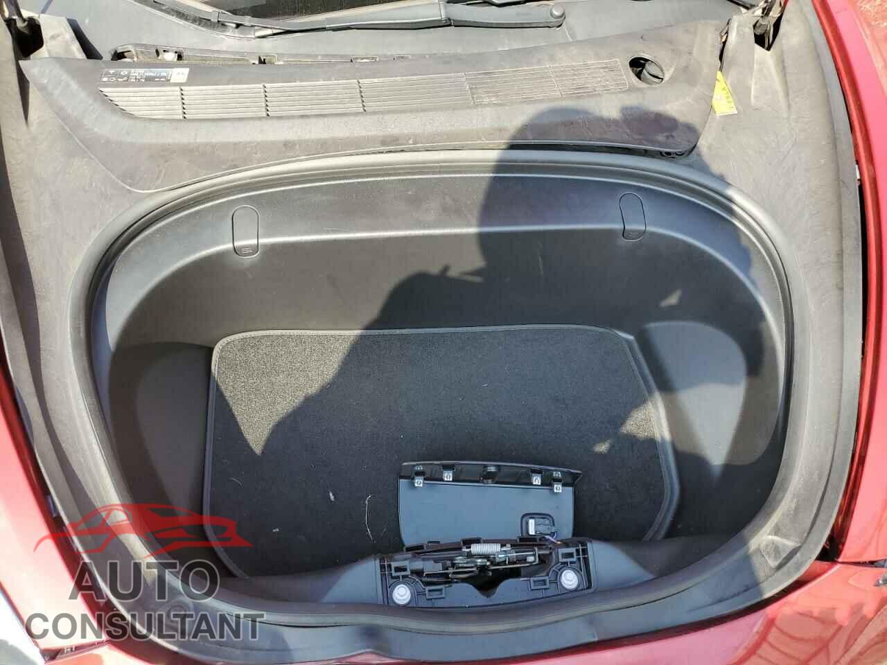 TESLA MODEL 3 2018 - 5YJ3E1EA4JF043202