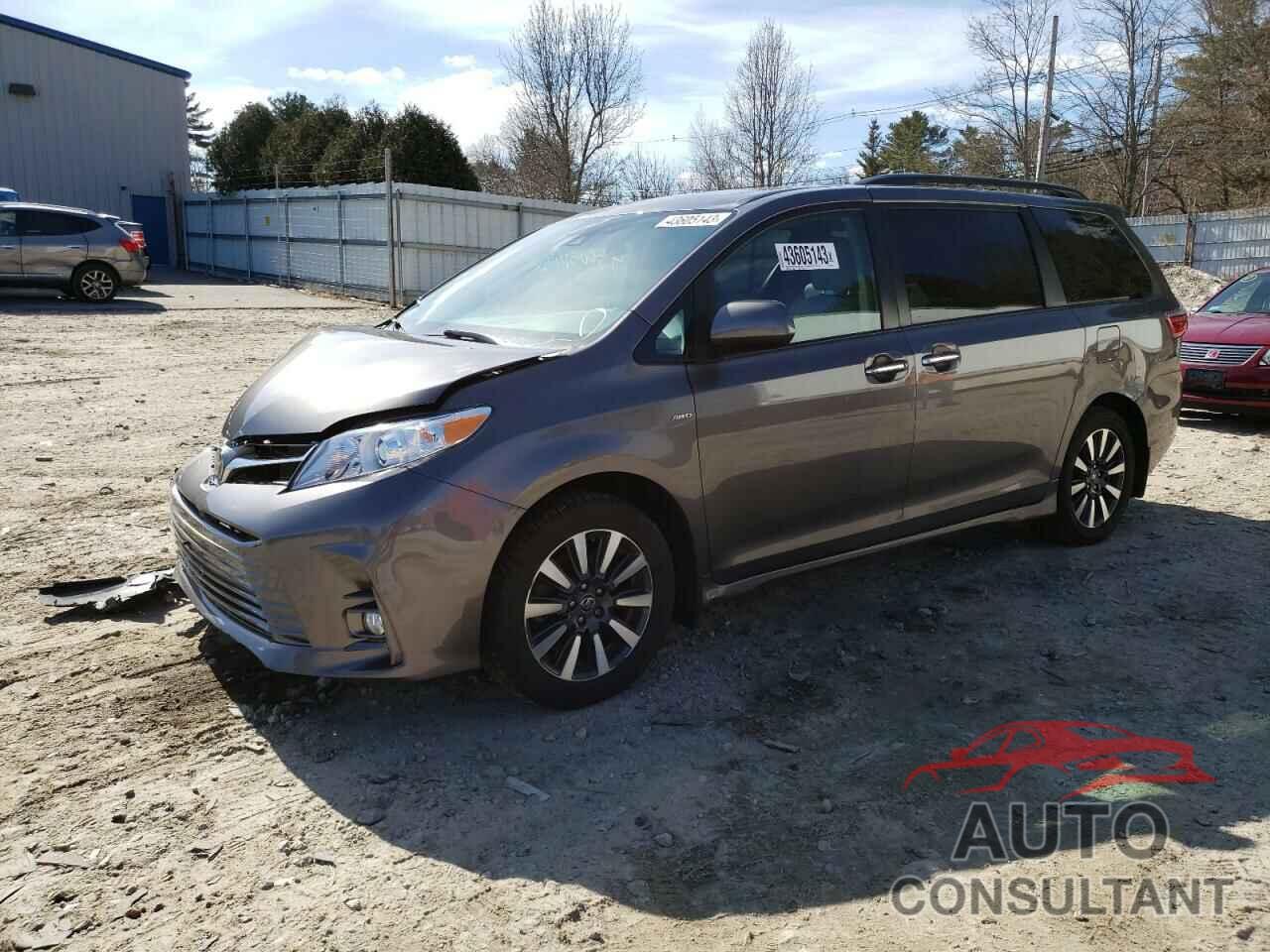 TOYOTA SIENNA 2018 - 5TDDZ3DCXJS201576