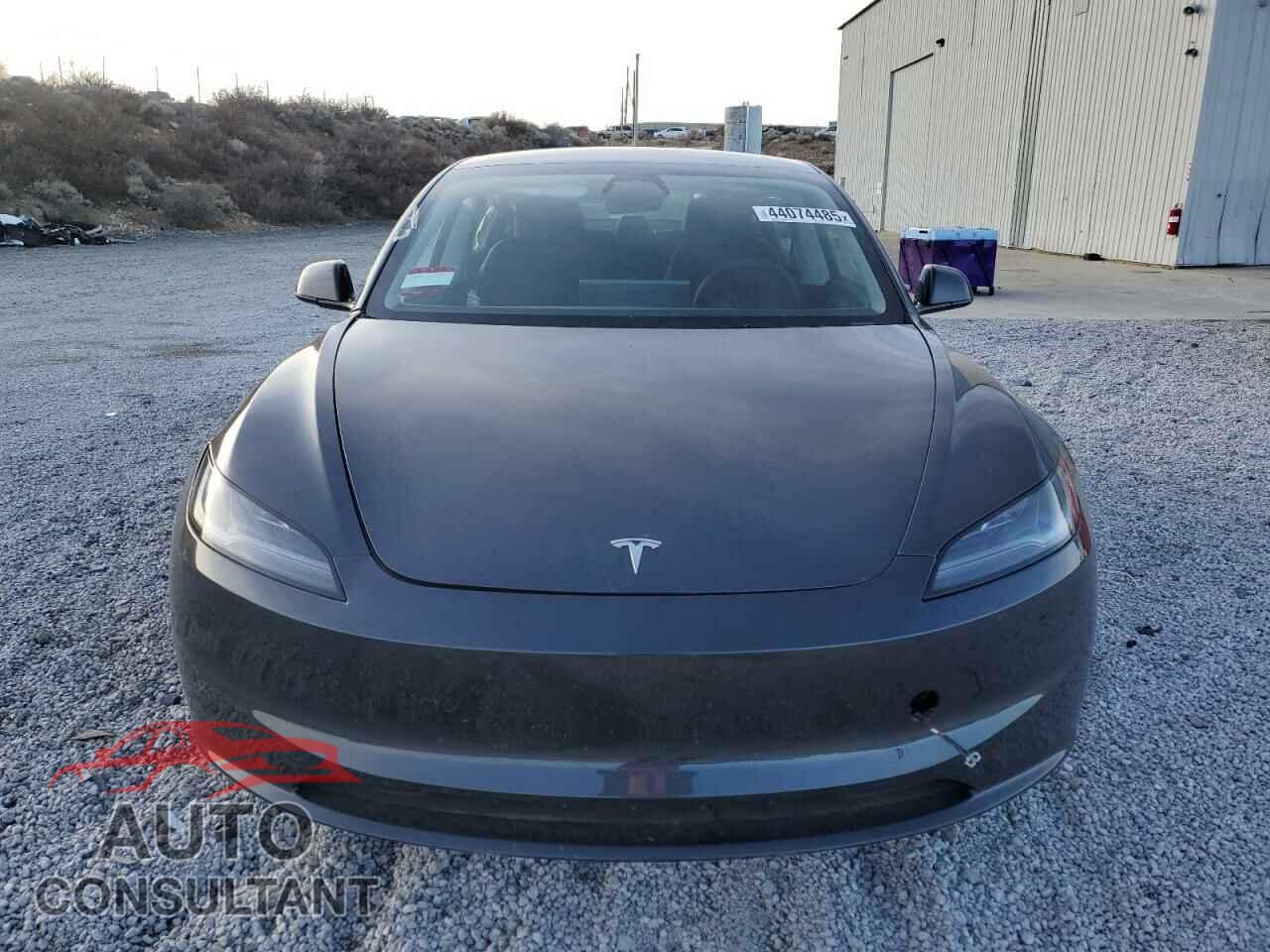 TESLA MODEL 3 2024 - 5YJ3E1EA2RF860860