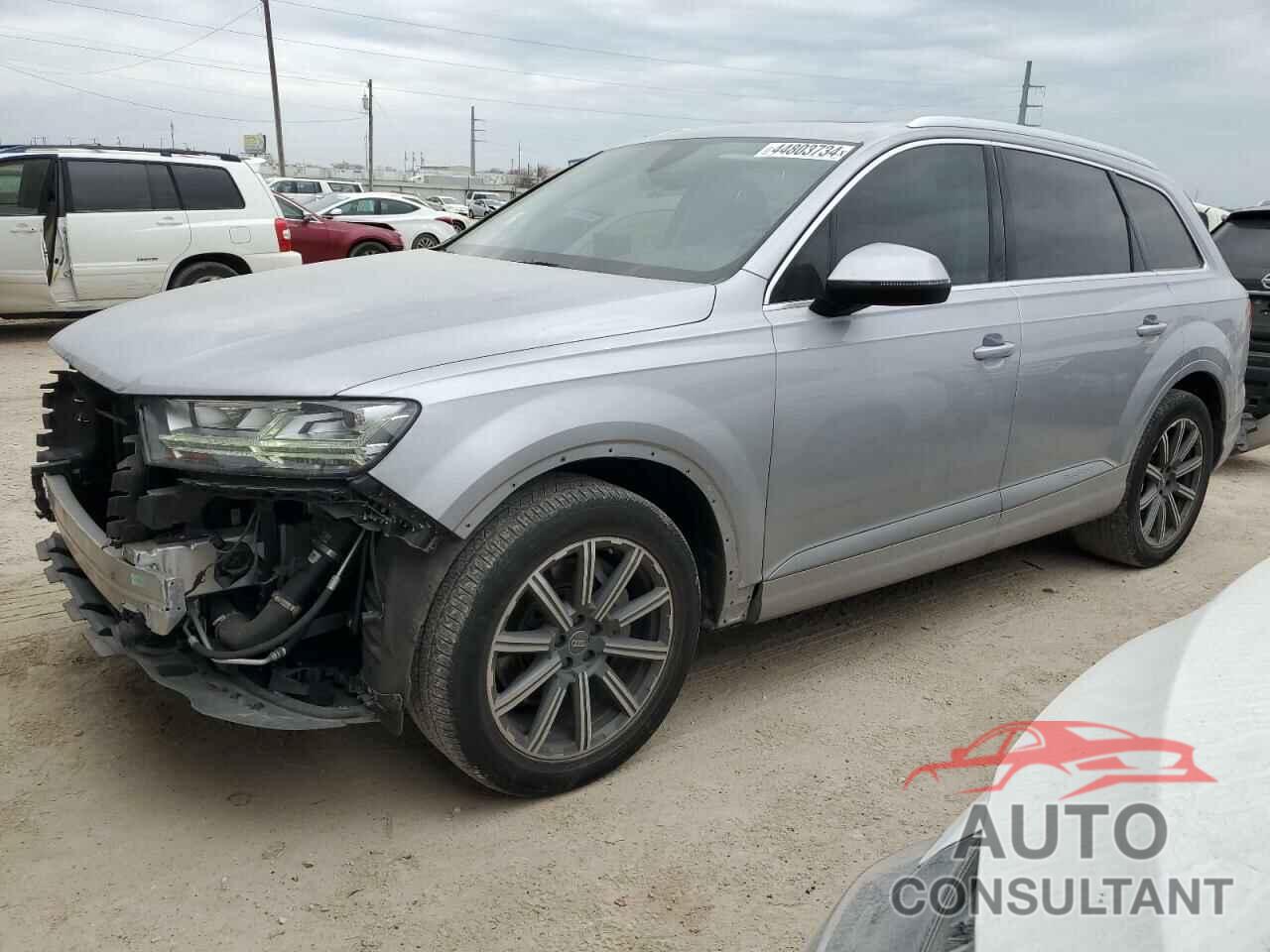 AUDI Q7 2019 - WA1LHAF7XKD043931