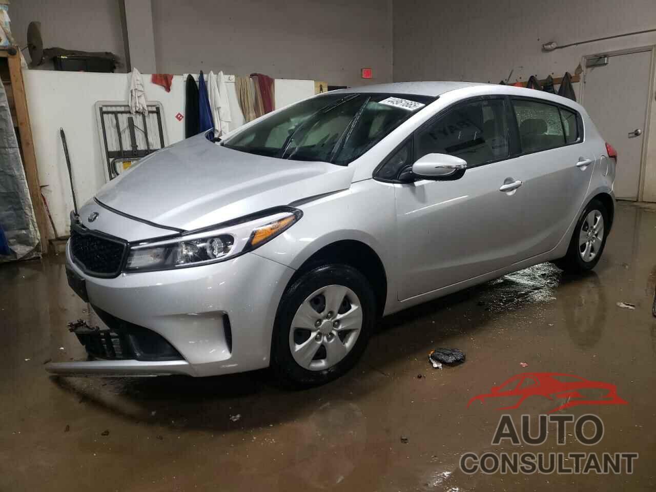 KIA FORTE 2017 - KNAFK5A8XH5697288