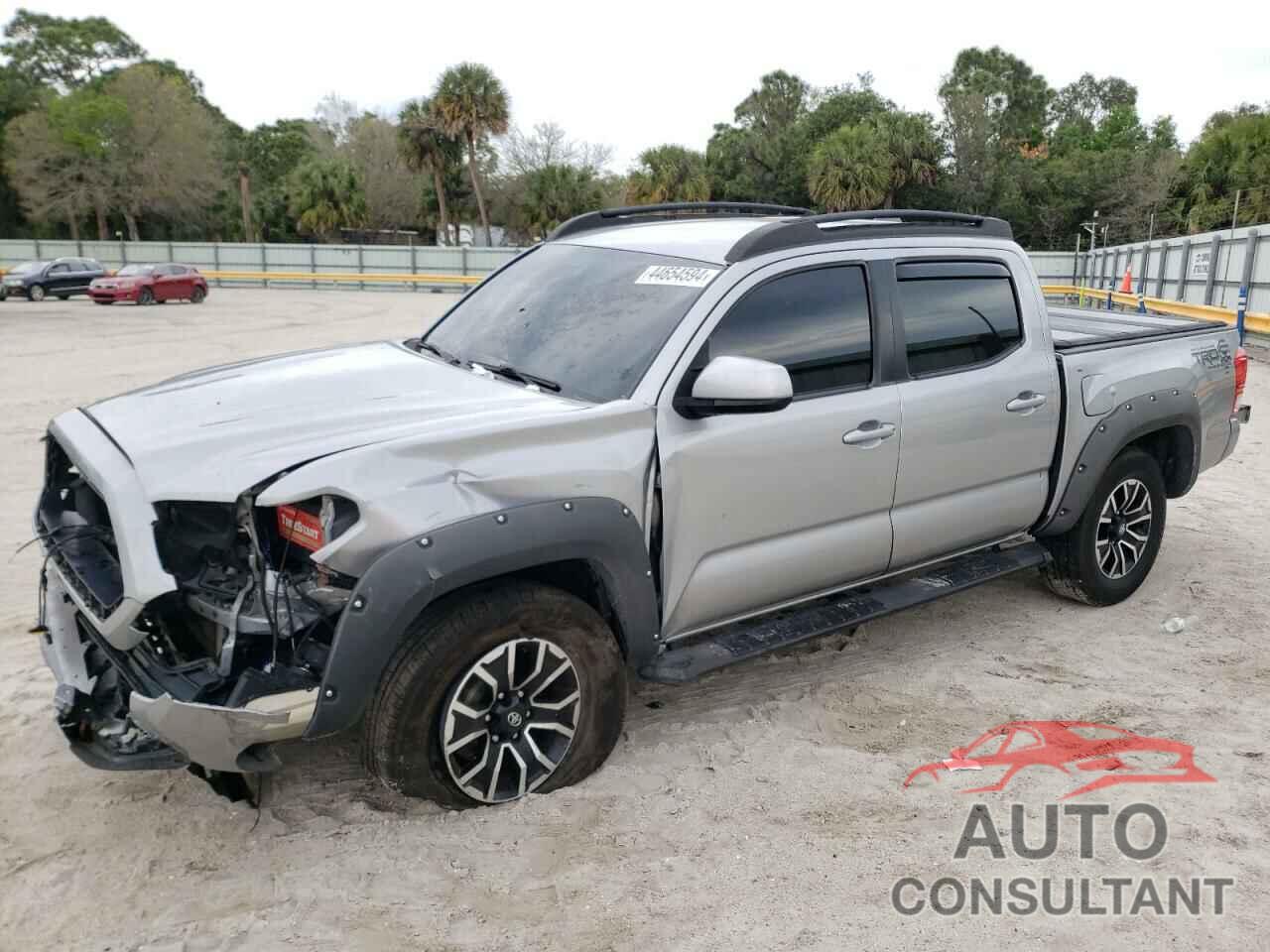 TOYOTA TACOMA 2017 - 5TFAX5GN7HX091706
