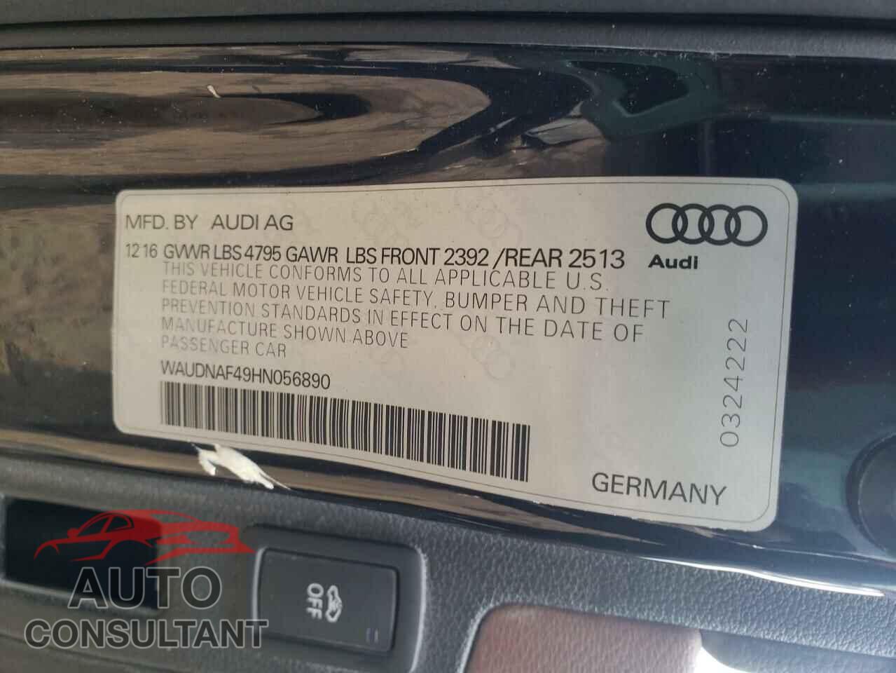 AUDI A4 2017 - WAUDNAF49HN056890