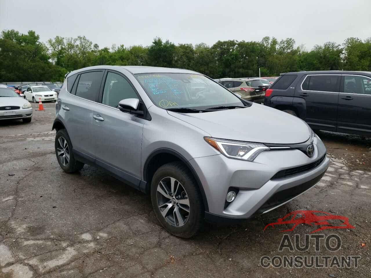 TOYOTA RAV4 2018 - 2T3WFREV8JW470436