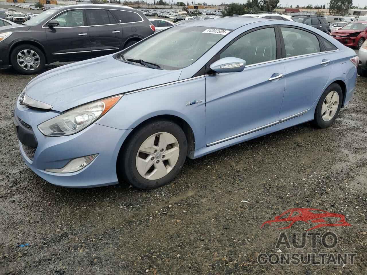HYUNDAI SONATA 2012 - KMHEC4A45CA028277