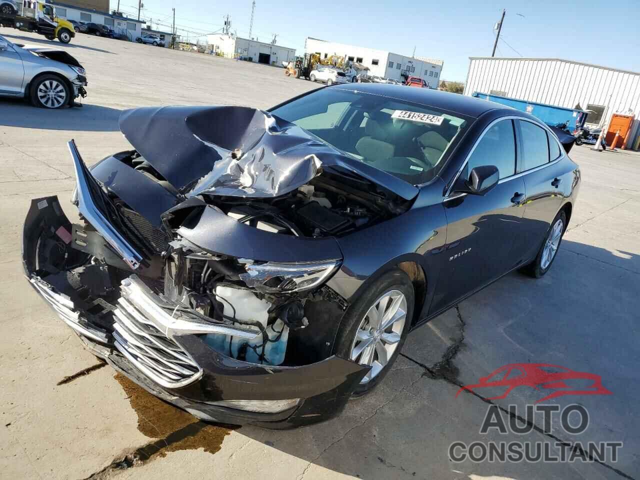 CHEVROLET MALIBU 2023 - 1G1ZD5ST3PF192157