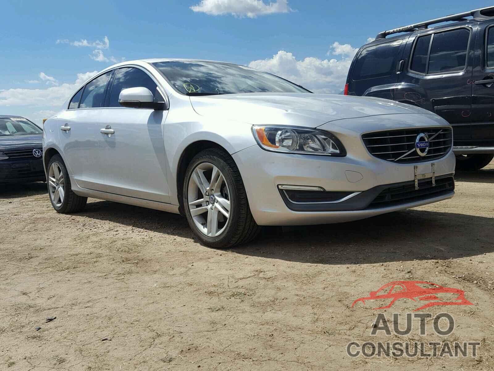 VOLVO S60 2015 - YV140MFK9F1351780