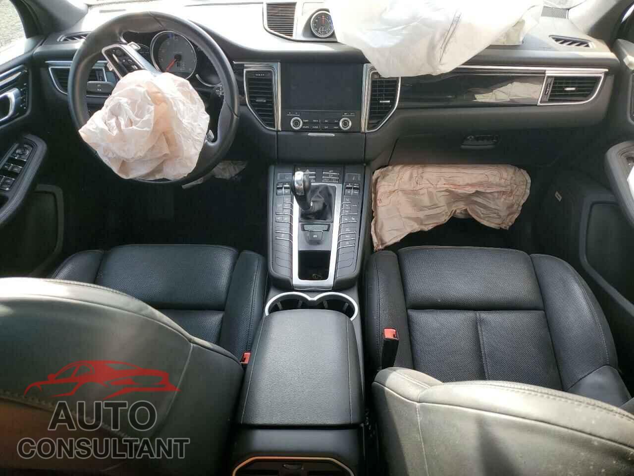 PORSCHE MACAN 2017 - WP1AB2A57HLB10587