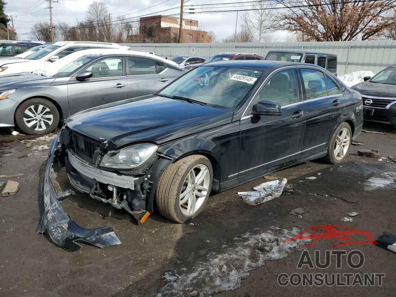 MERCEDES-BENZ C-CLASS 2013 - WDDGF8AB3DR294576