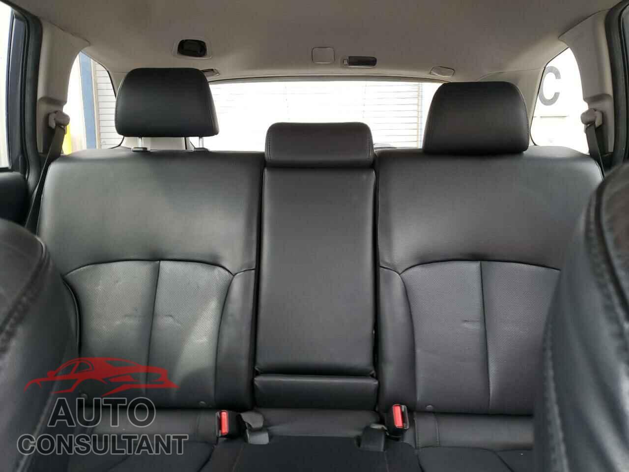 SUBARU OUTBACK 2014 - 4S4BRBLC4E3256319