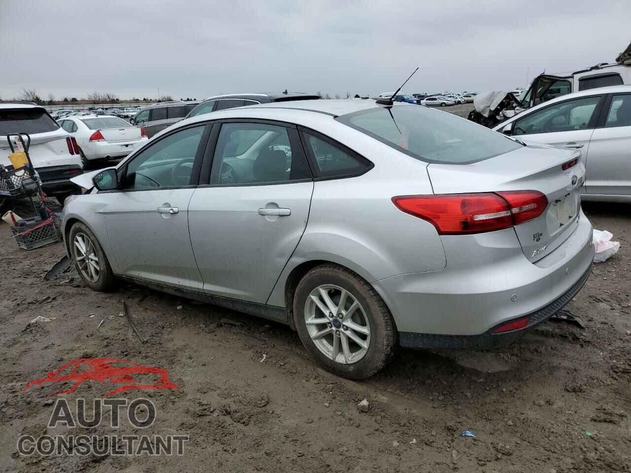 FORD FOCUS 2015 - 1FADP3F20FL383894