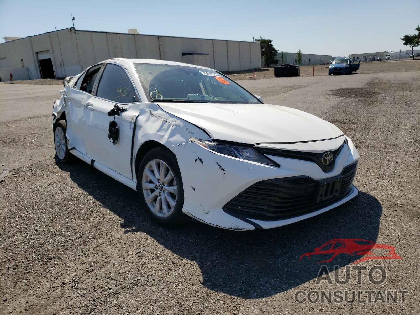 TOYOTA CAMRY 2019 - 4T1B11HK9KU288786