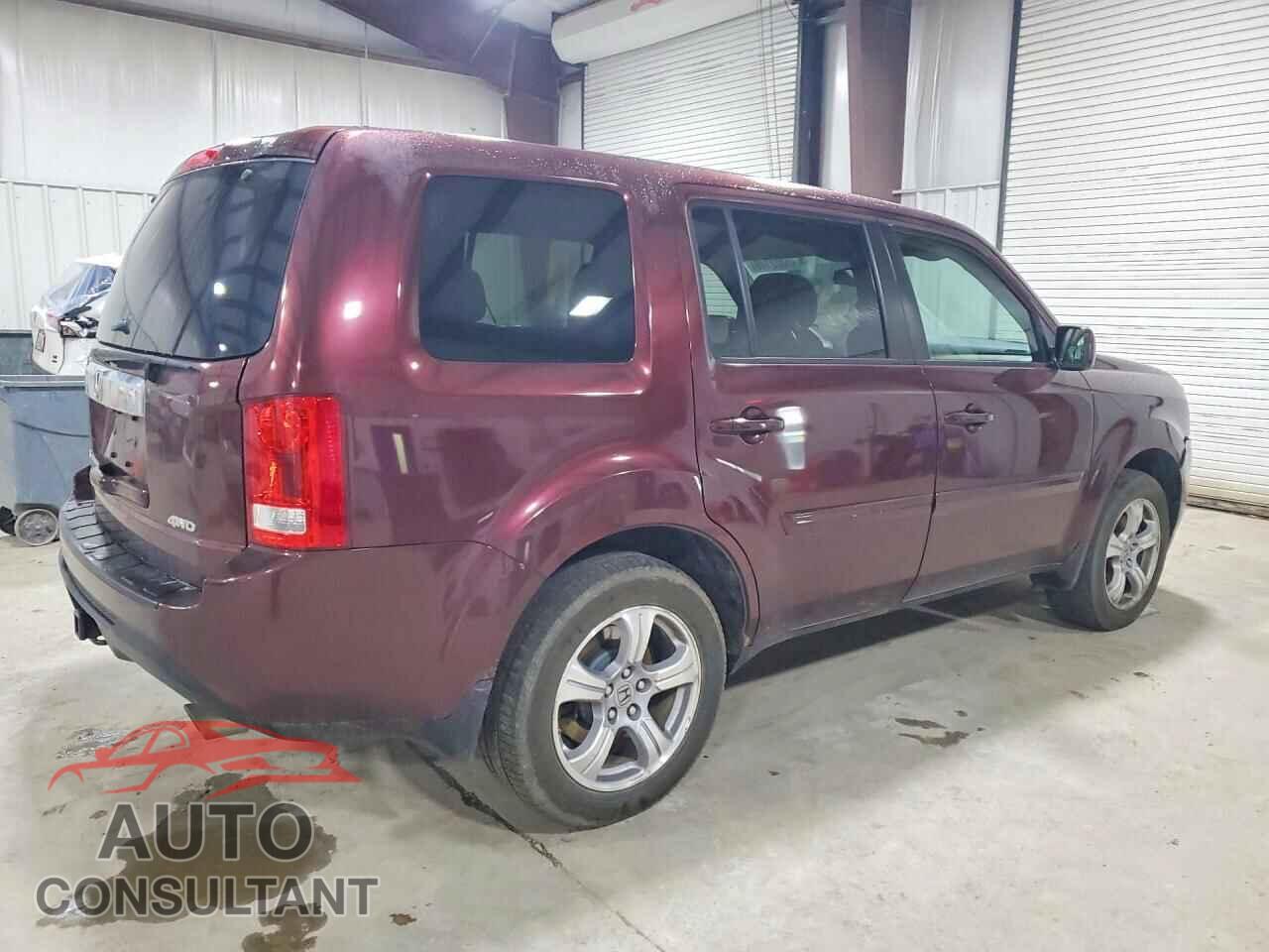 HONDA PILOT 2013 - 5FNYF4H57DB020729