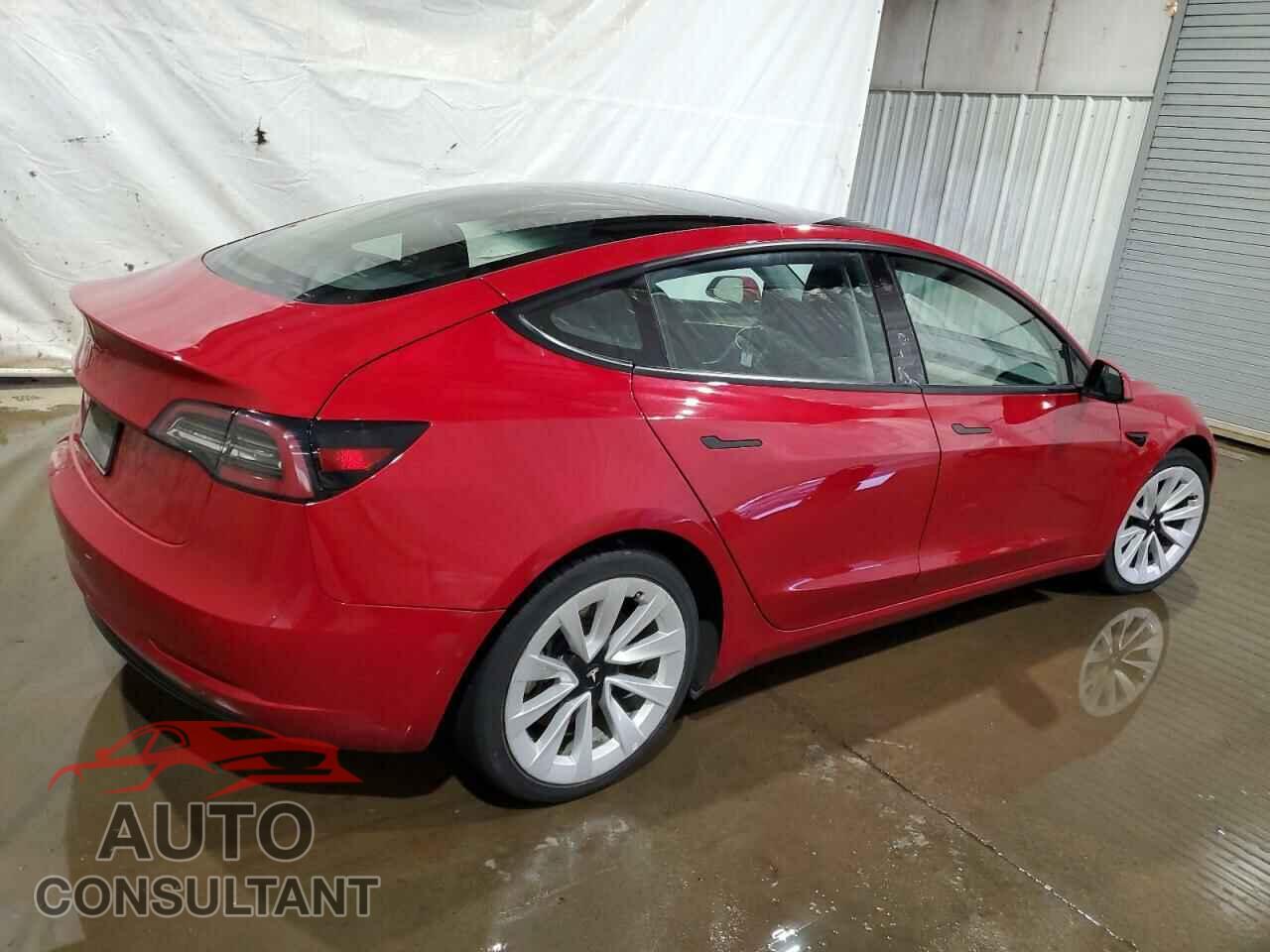 TESLA MODEL 3 2022 - 5YJ3E1EA9NF185356