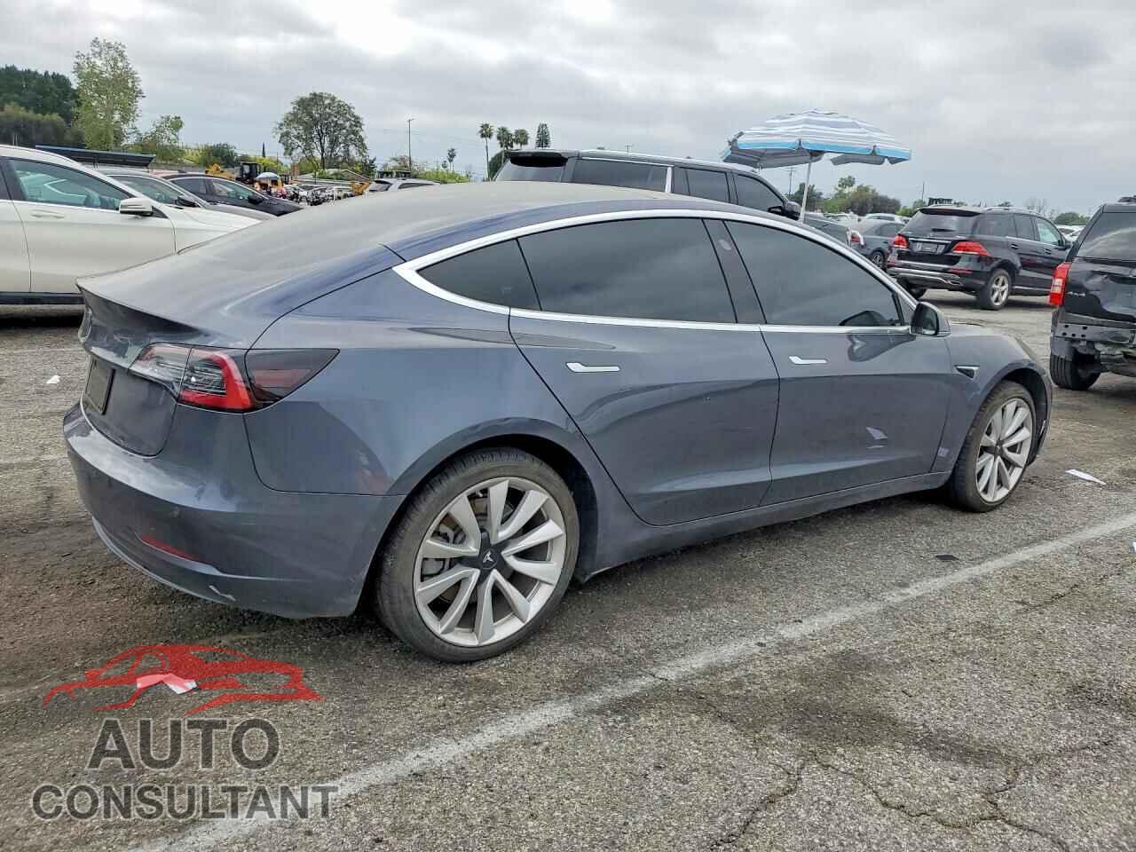 TESLA MODEL 3 2018 - 5YJ3E1EA2JF158672