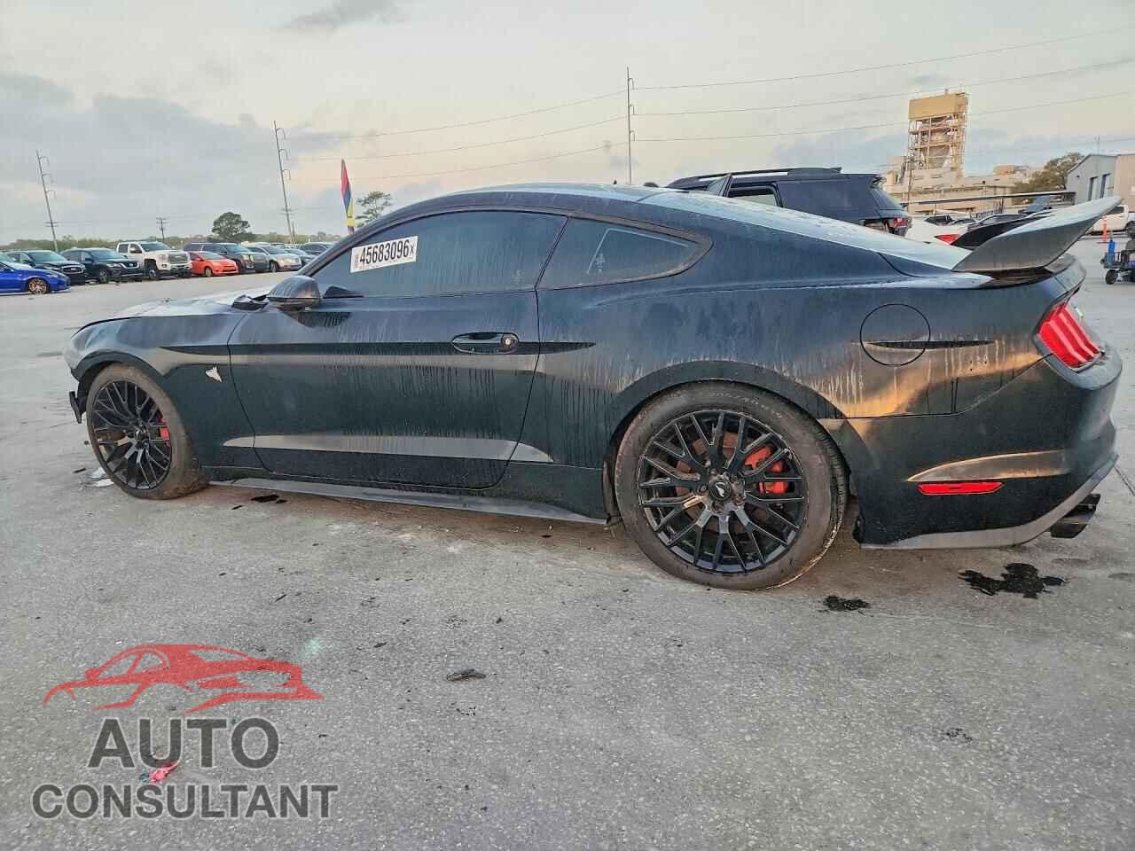 FORD MUSTANG 2018 - 1FA6P8CF0J5178893