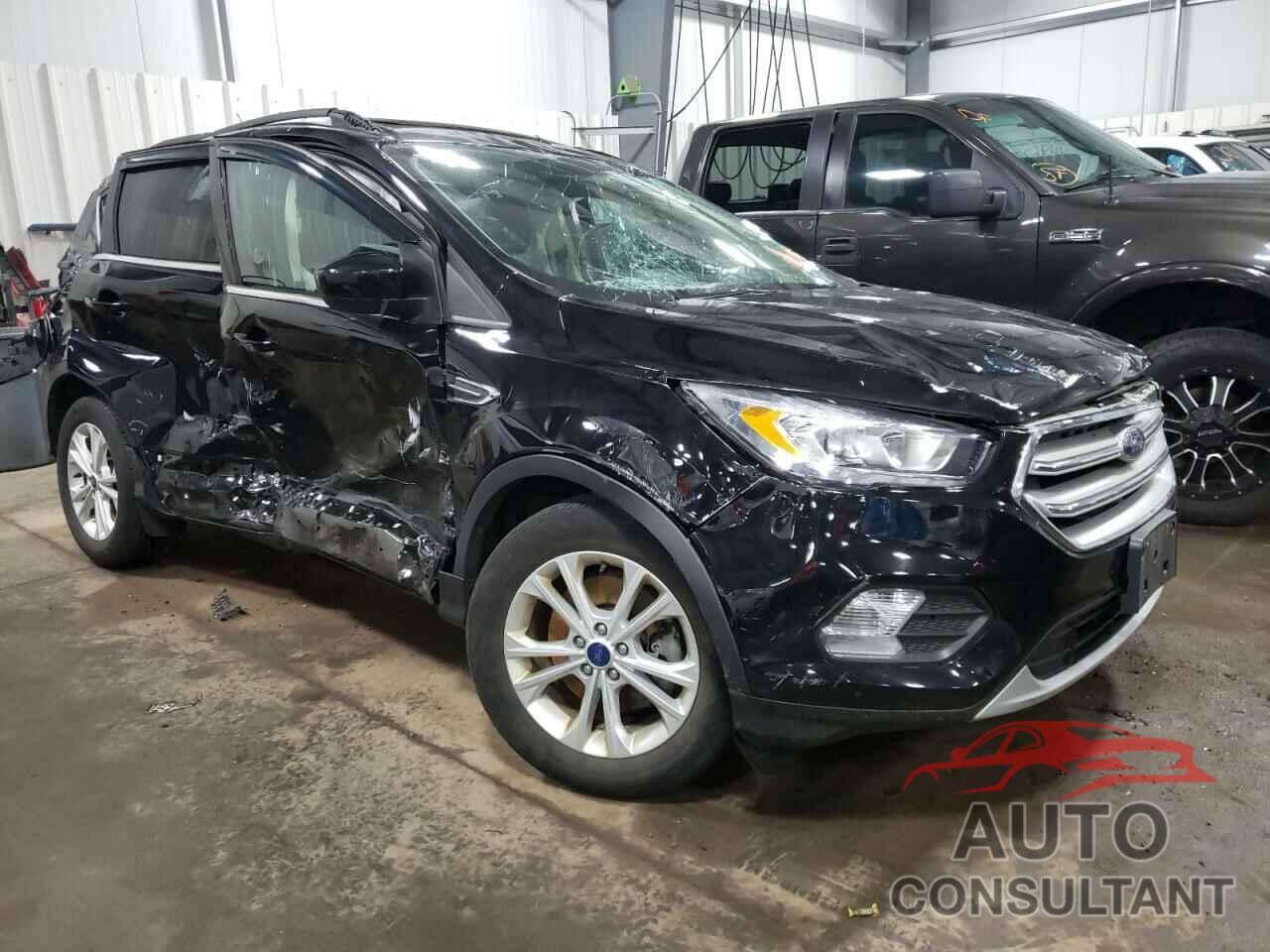 FORD ESCAPE 2018 - 1FMCU9HD3JUD11523