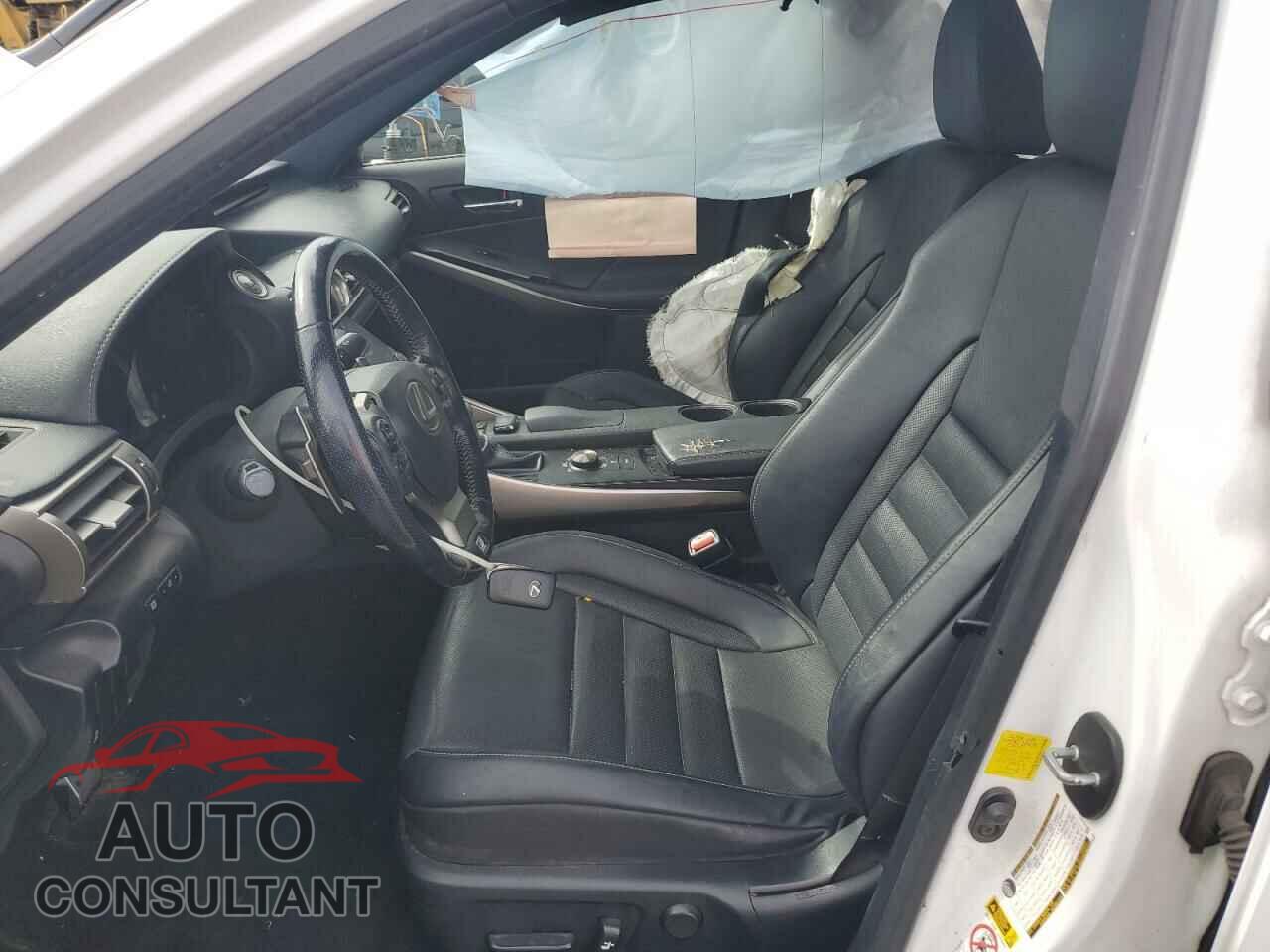 LEXUS IS 2016 - JTHBA1D25G5019663