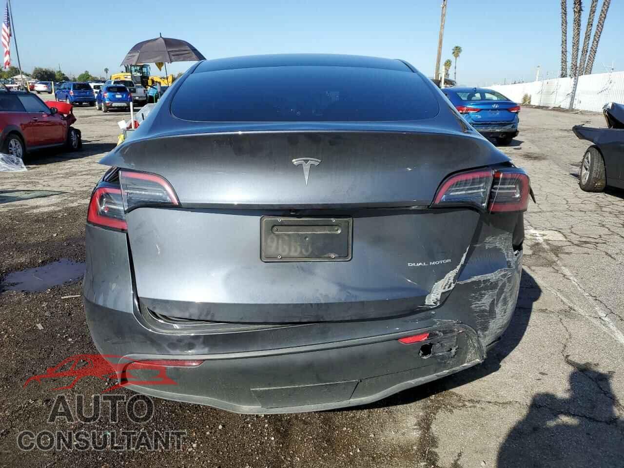TESLA MODEL Y 2023 - 7SAYGAEE3PF752833