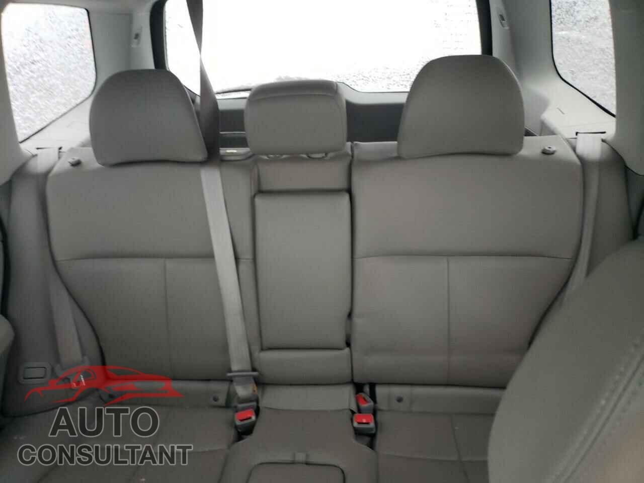 SUBARU FORESTER 2013 - JF2SHAEC0DH432445