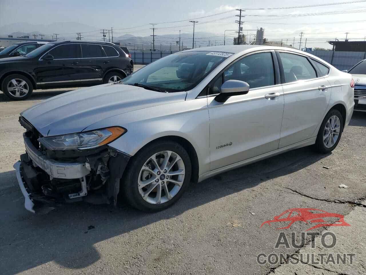 FORD FUSION 2019 - 3FA6P0LU2KR261708
