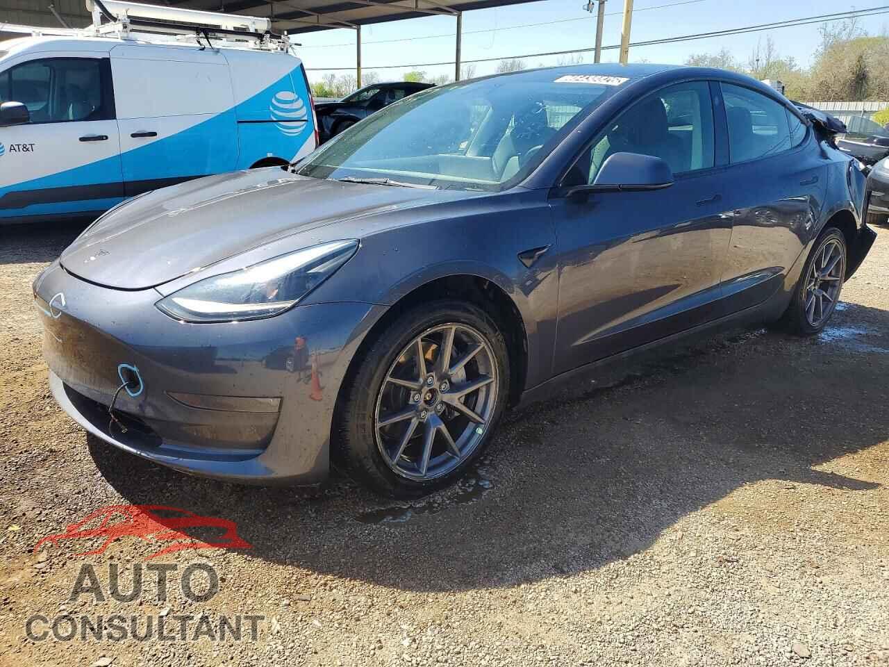 TESLA MODEL 3 2023 - 5YJ3E1EB8PF415738