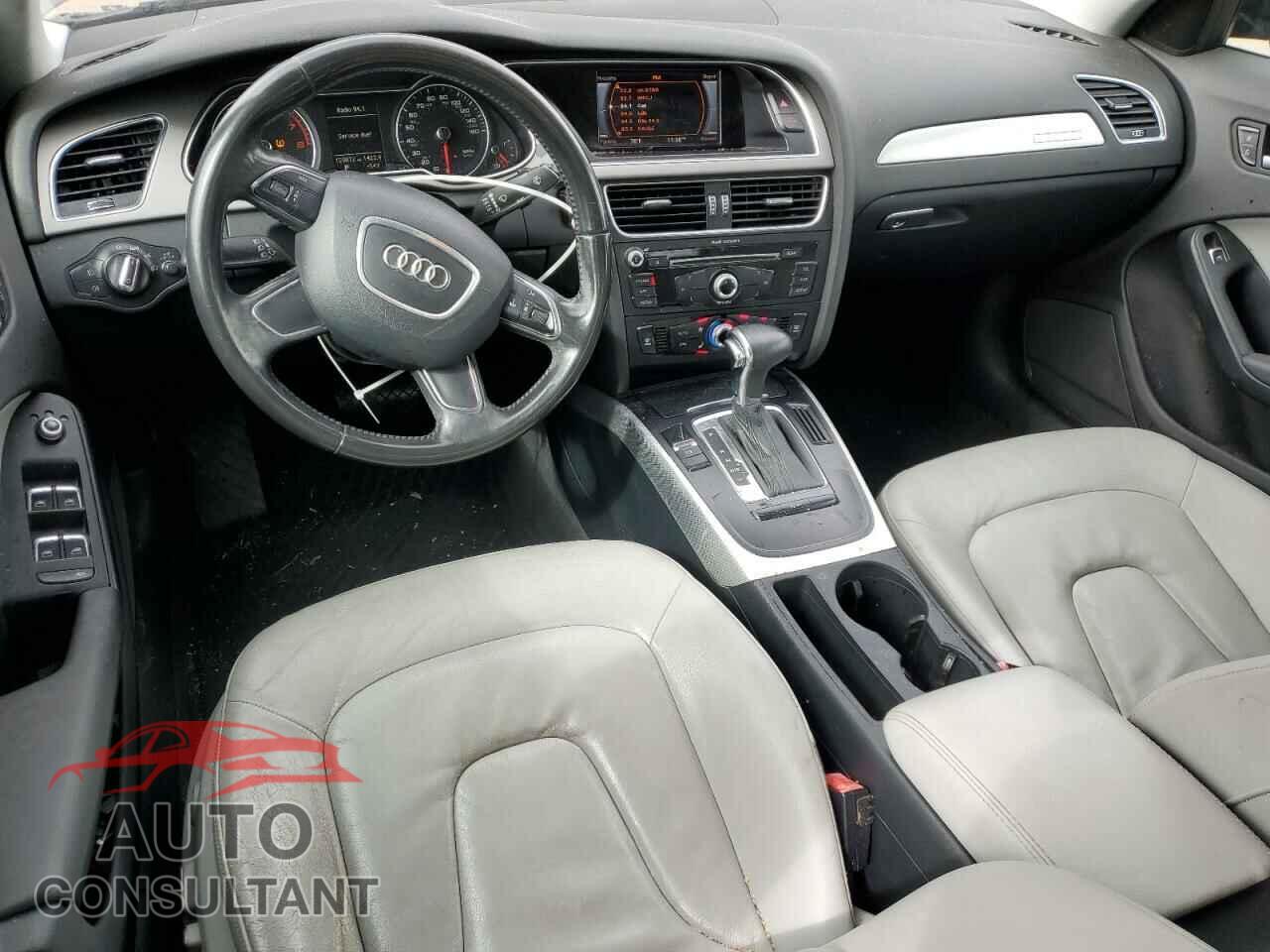 AUDI A4 2013 - WAUBFAFL2DN028113