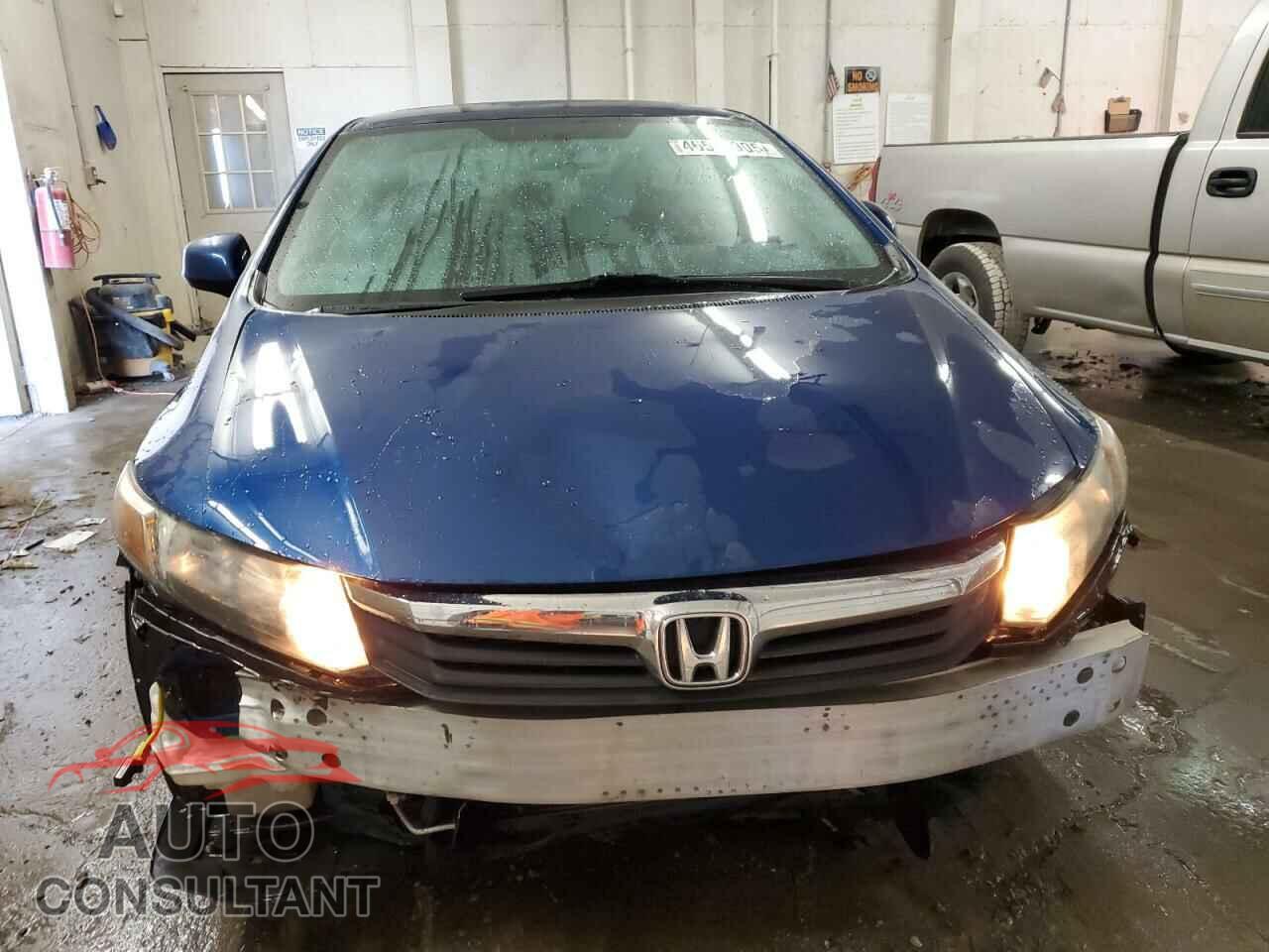 HONDA CIVIC 2012 - 2HGFB2F53CH581580
