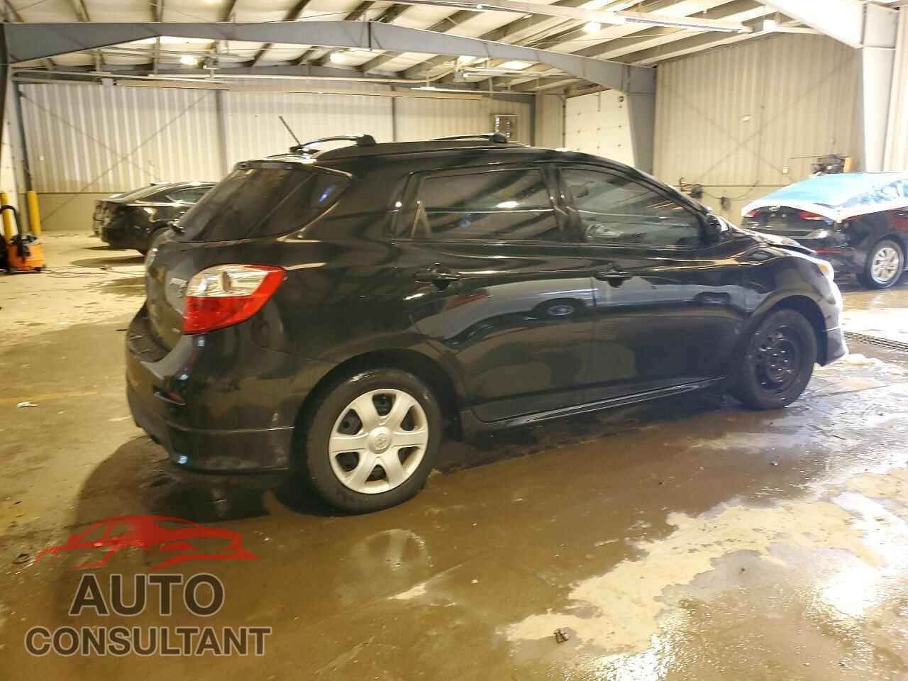 TOYOTA MATRIX 2010 - 2T1LE4EE3AC018171