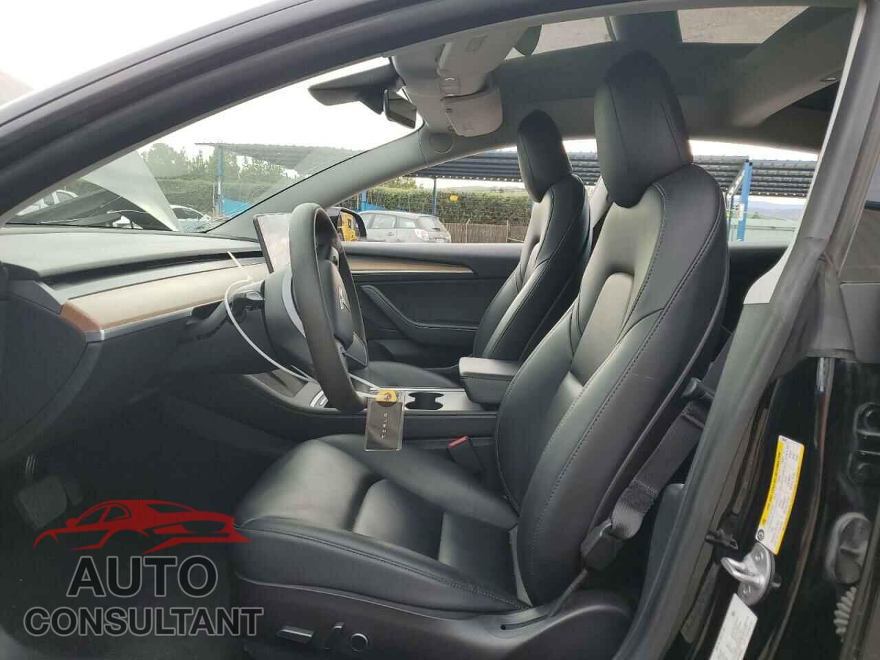 TESLA MODEL 3 2021 - 5YJ3E1EA5MF998482