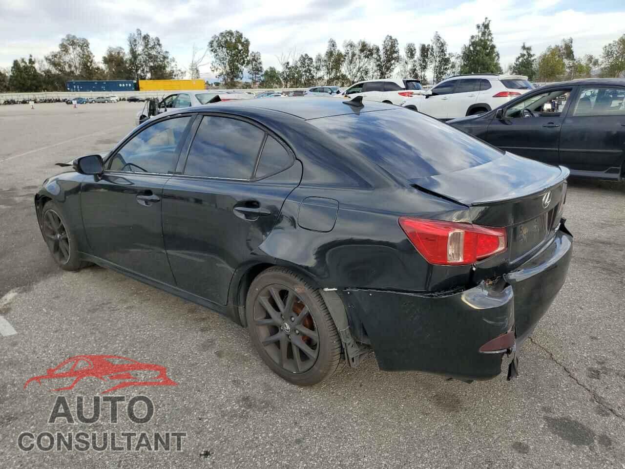 LEXUS IS 2011 - JTHBF5C20B5129779