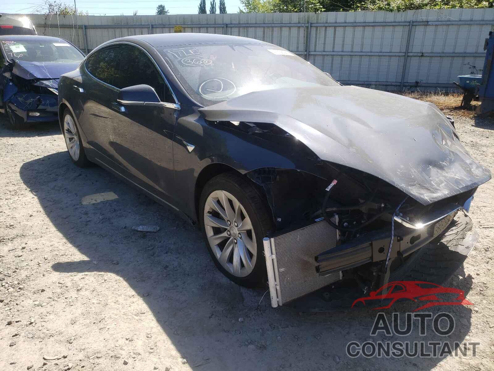 TESLA MODEL S 2018 - 5YJSA1E20JF277272