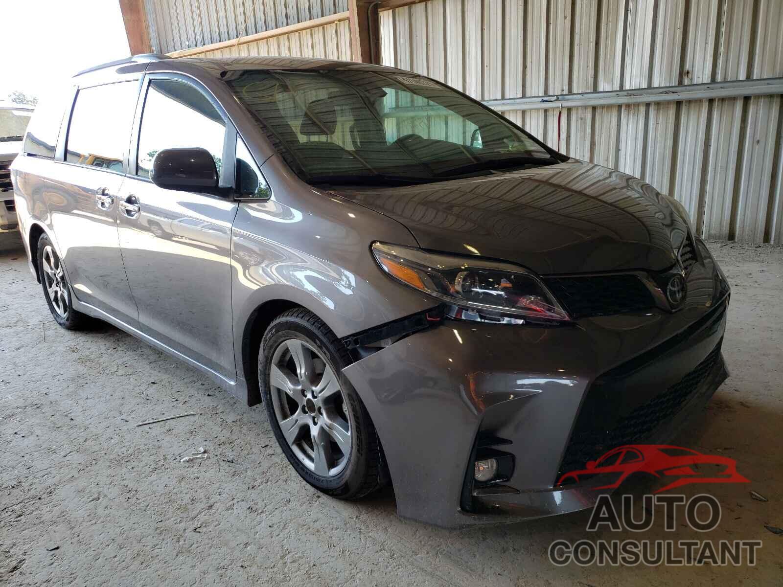 TOYOTA SIENNA 2018 - 5TDXZ3DC1JS904447