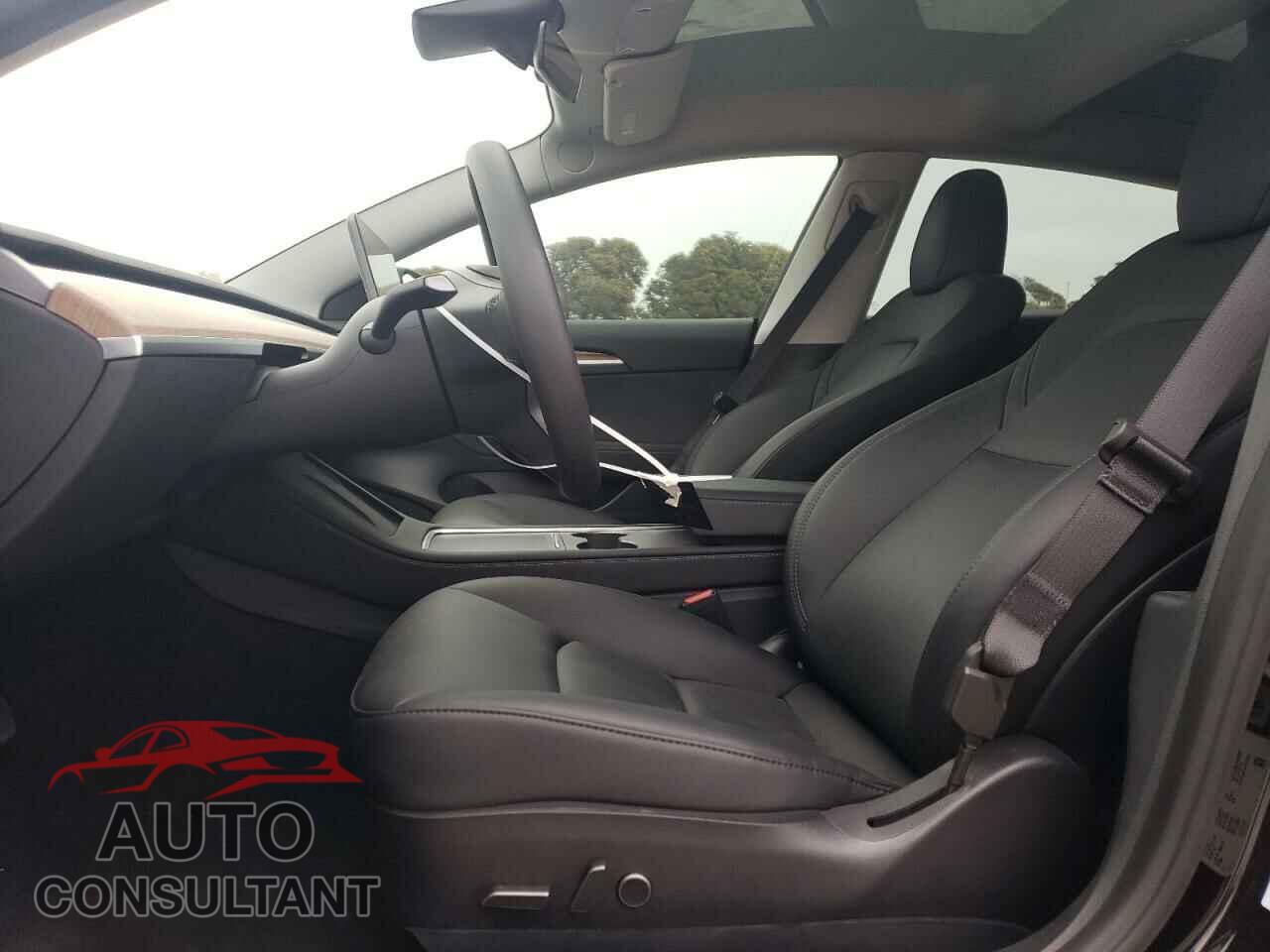 TESLA MODEL 3 2023 - 5YJ3E1EA2PF610886