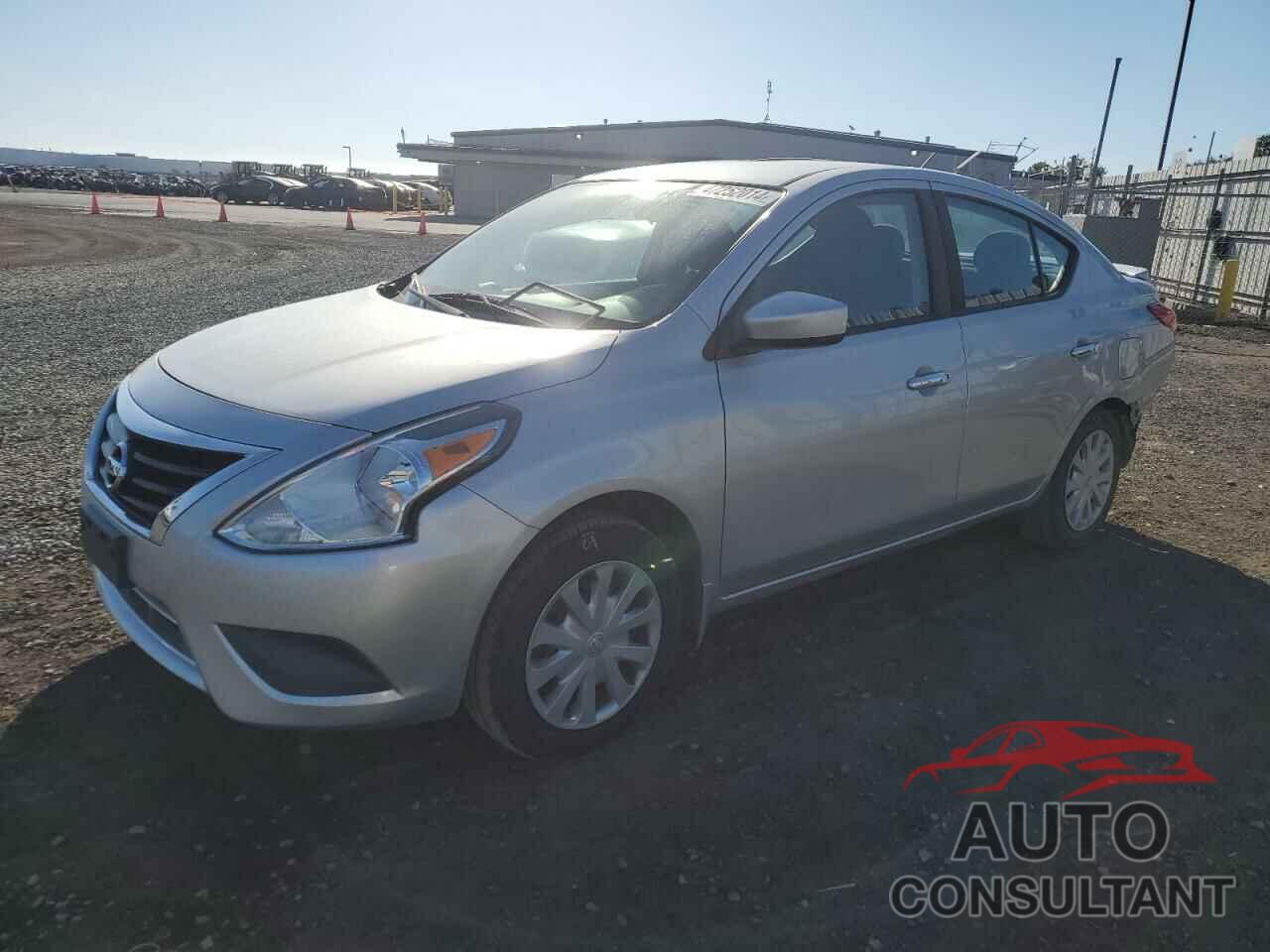 NISSAN VERSA 2017 - 3N1CN7AP8HK470688