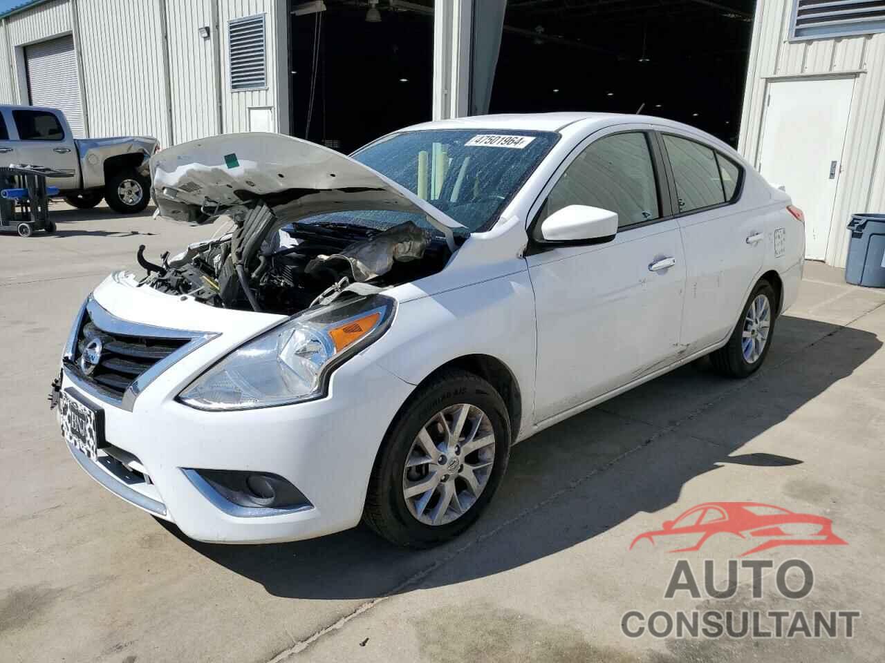 NISSAN VERSA 2018 - 3N1CN7AP8JL836309