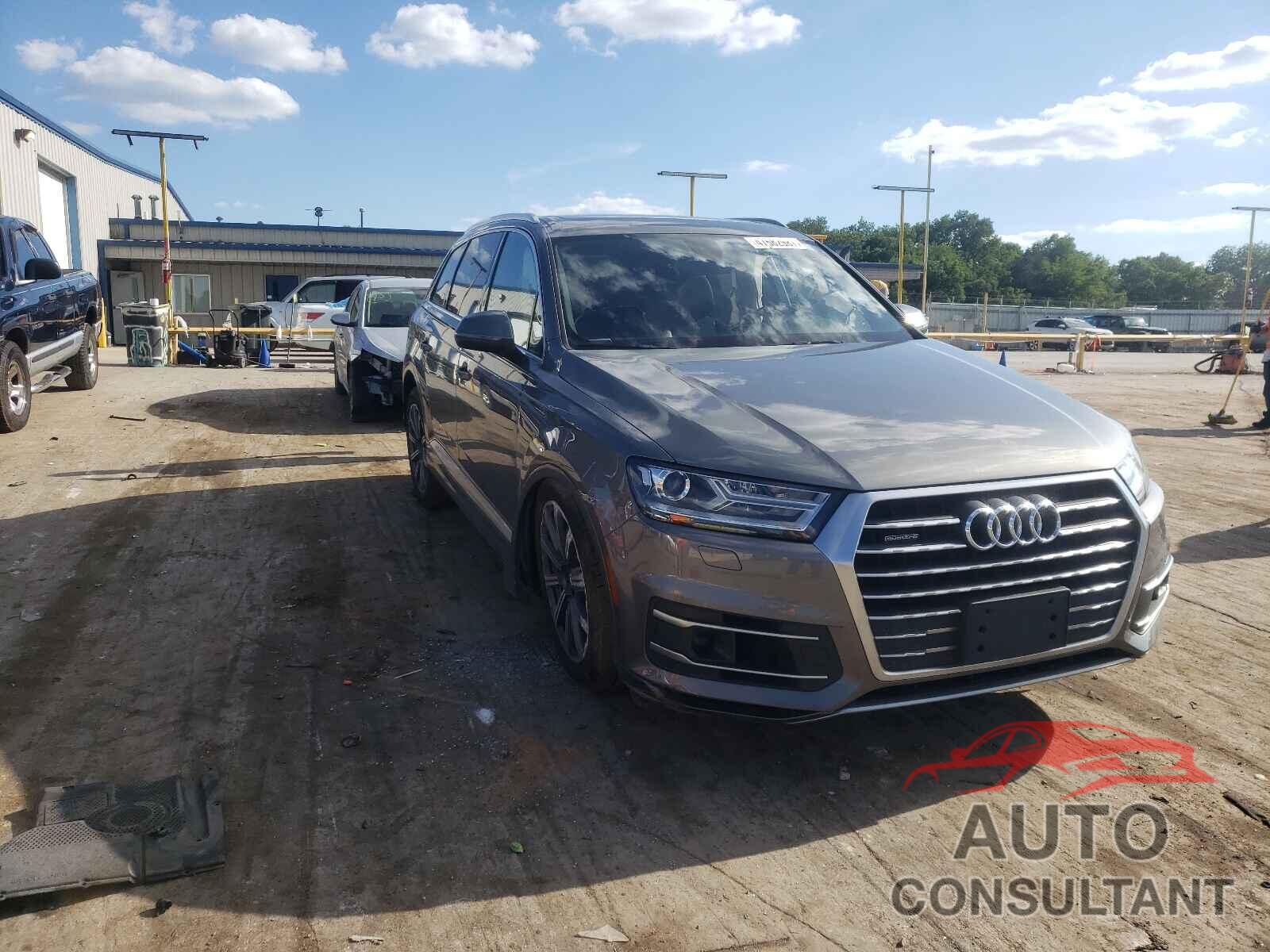 AUDI Q7 2017 - WA1LAAF75HD025415