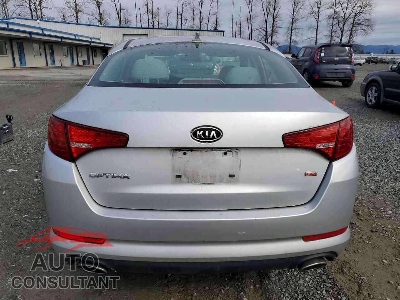 KIA OPTIMA 2011 - KNAGM4A76B5166922