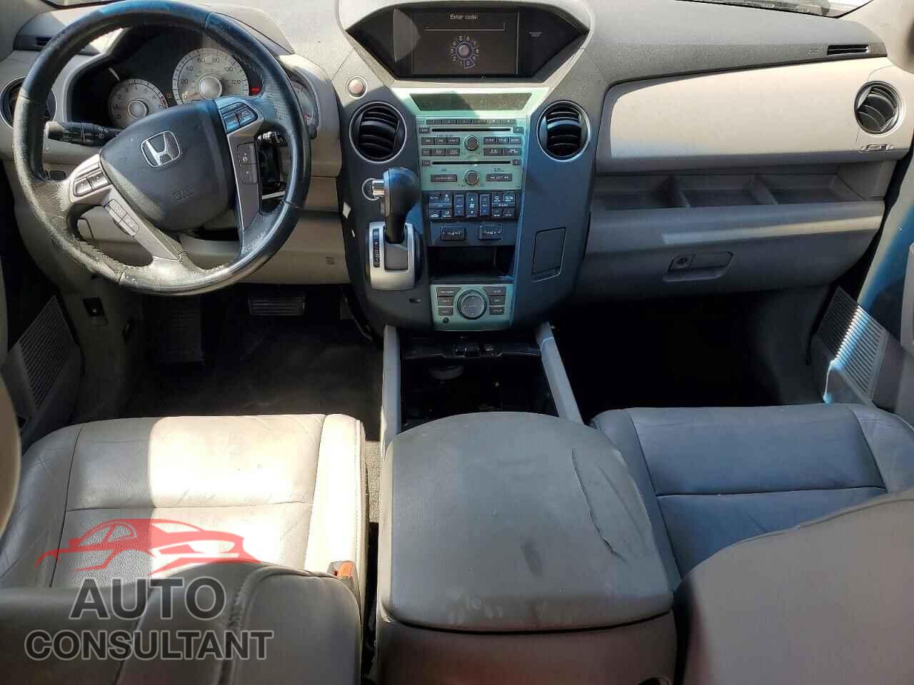 HONDA PILOT 2011 - 5FNYF4H9XBB084828