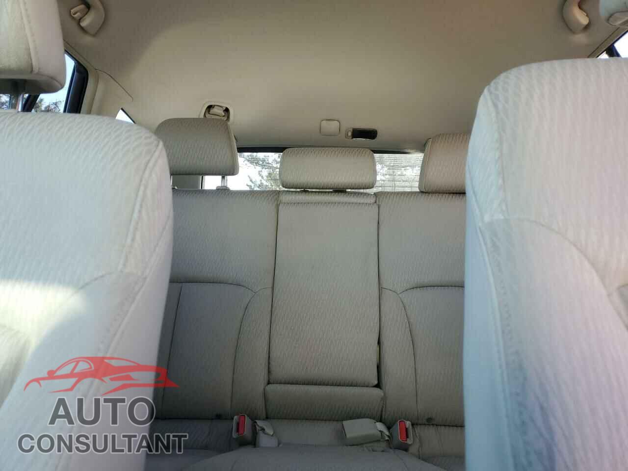SUBARU OUTBACK 2011 - 4S4BRBCC8B3327579
