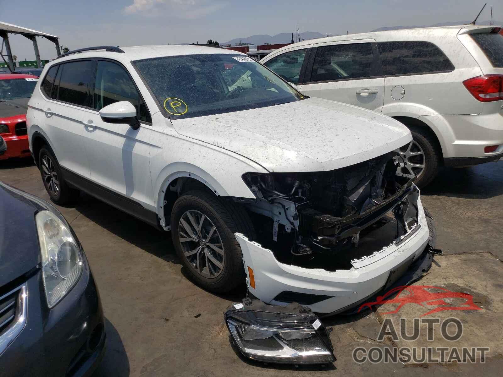 VOLKSWAGEN TIGUAN 2021 - 3VV1B7AX2MM036165
