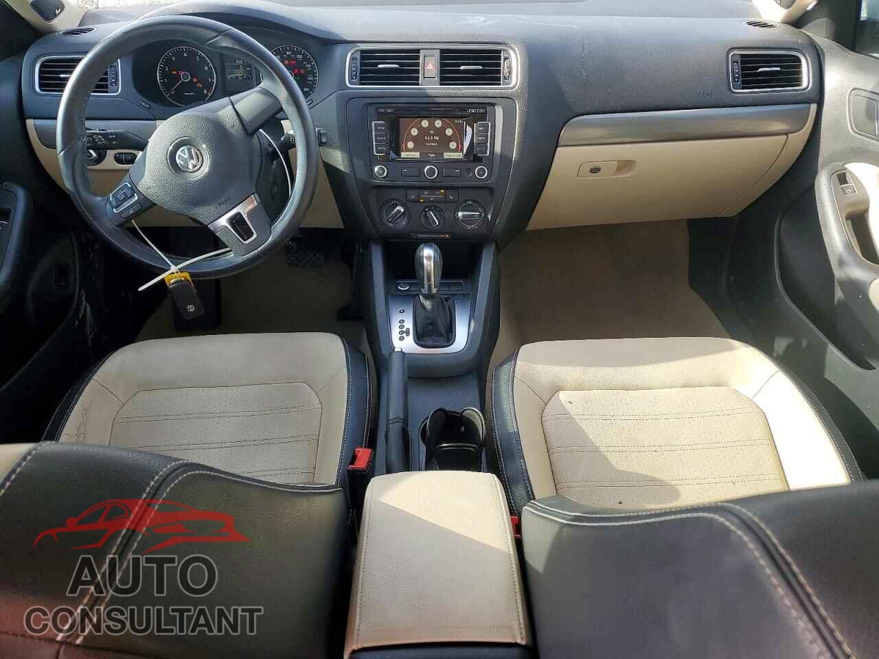 VOLKSWAGEN JETTA 2014 - 3VWL07AJ8EM409507