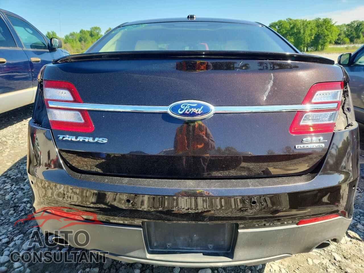 FORD TAURUS 2013 - 1FAHP2E80DG190068