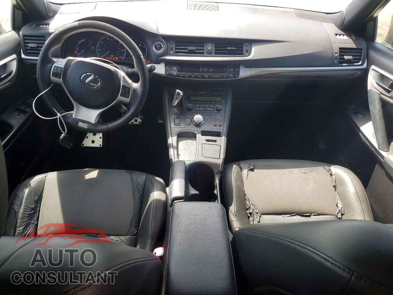 LEXUS CT 200 2013 - JTHKD5BH1D2155209