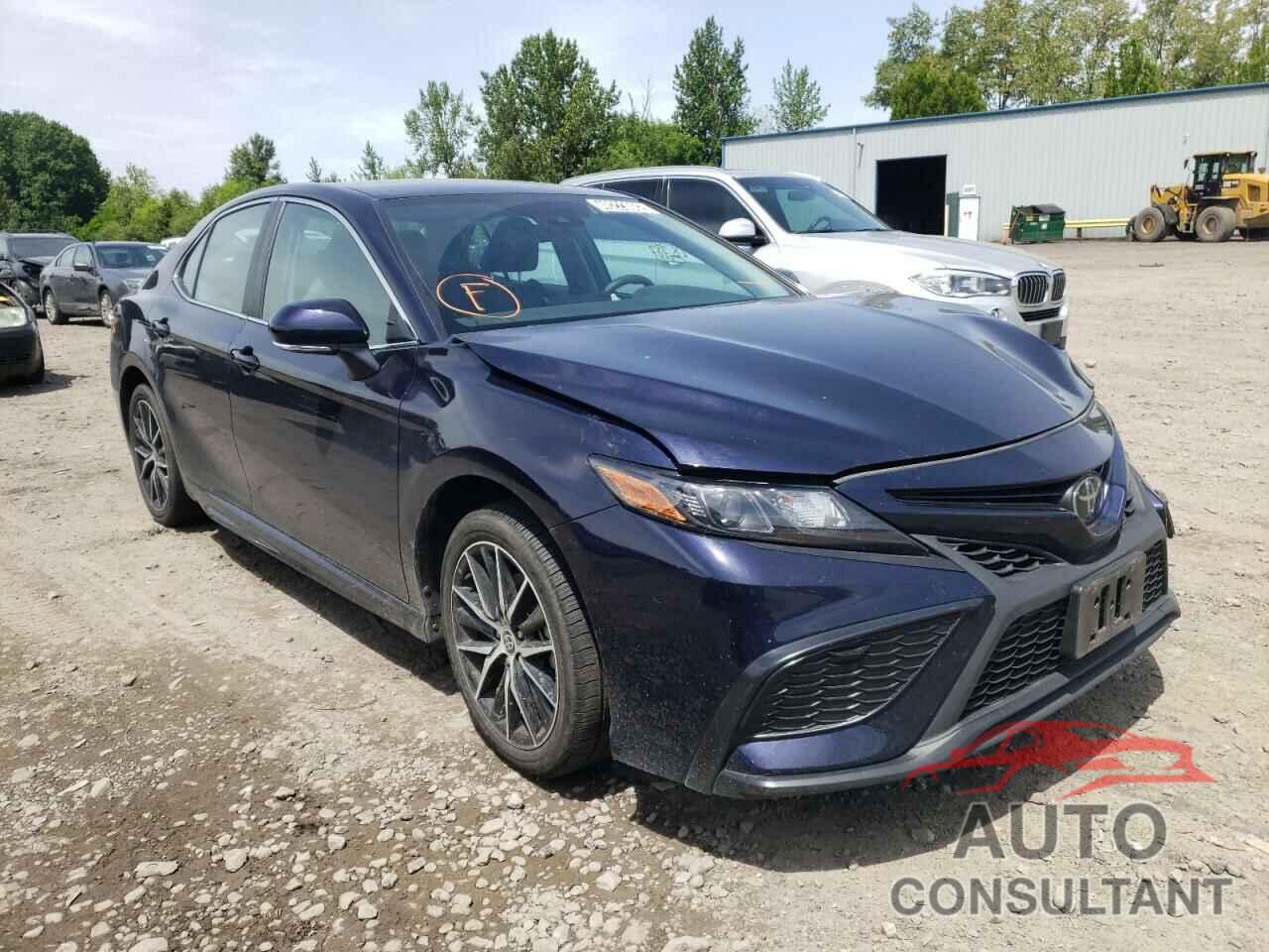 TOYOTA CAMRY 2021 - 4T1G11BK3MU042589