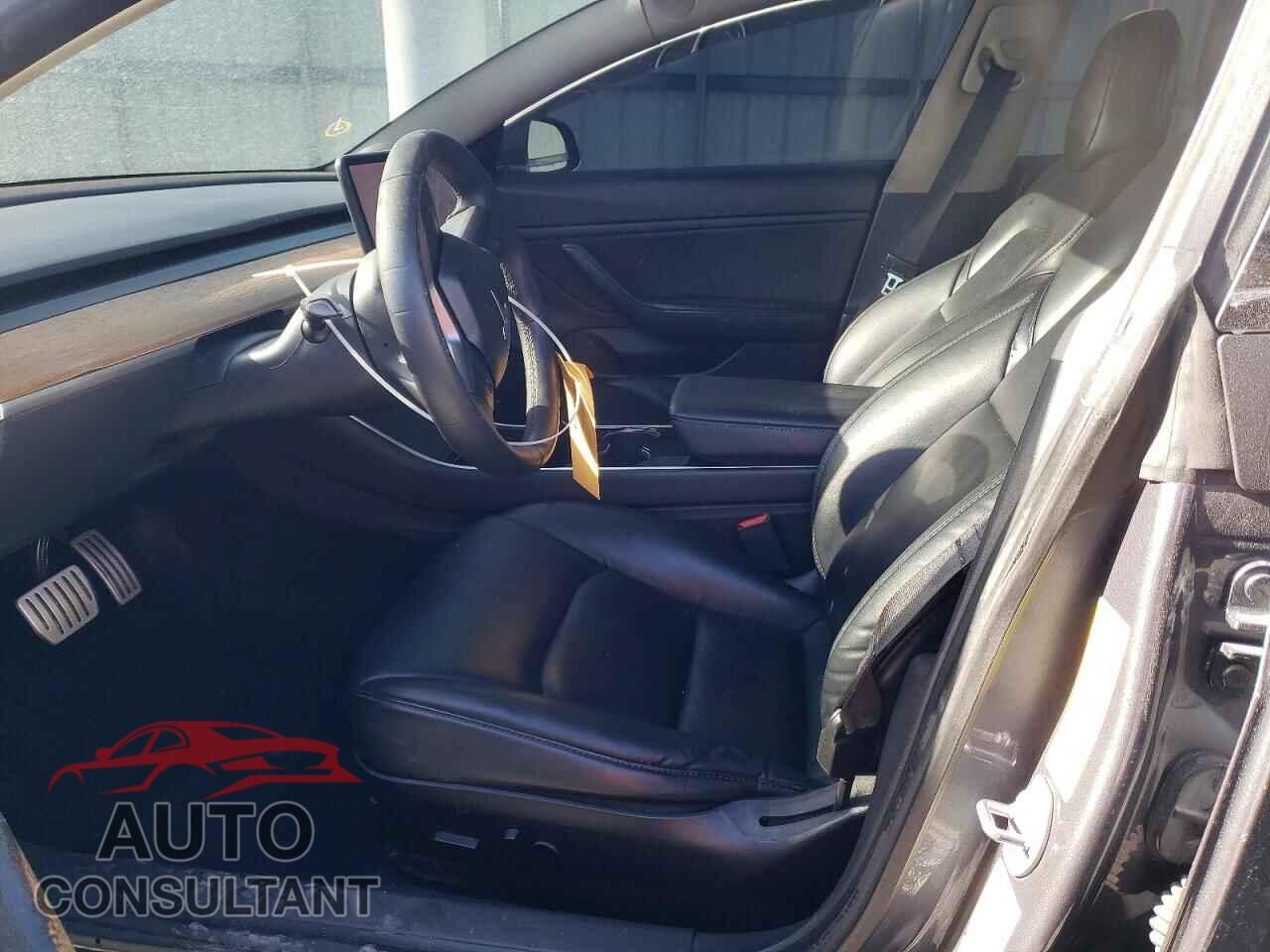 TESLA MODEL 3 2020 - 5YJ3E1EC7LF733742