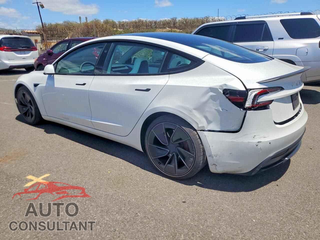 TESLA MODEL 3 2024 - 5YJ3E1ET7RF773909