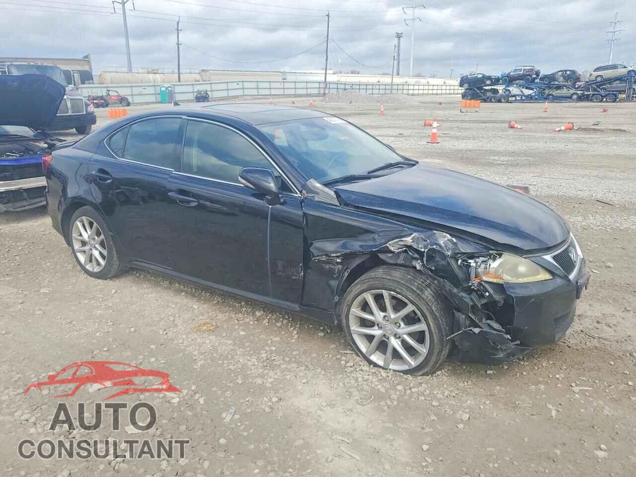 LEXUS IS 2011 - JTHCF5C23B5049929